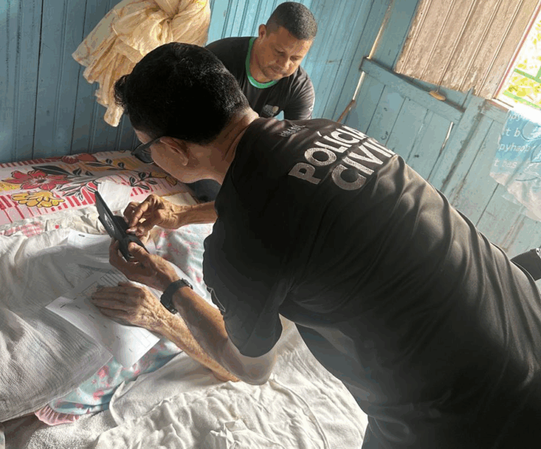 Polícia Civil realiza atendimento especial para idosa de 105 anos na zona rural de Cruzeiro do Sul