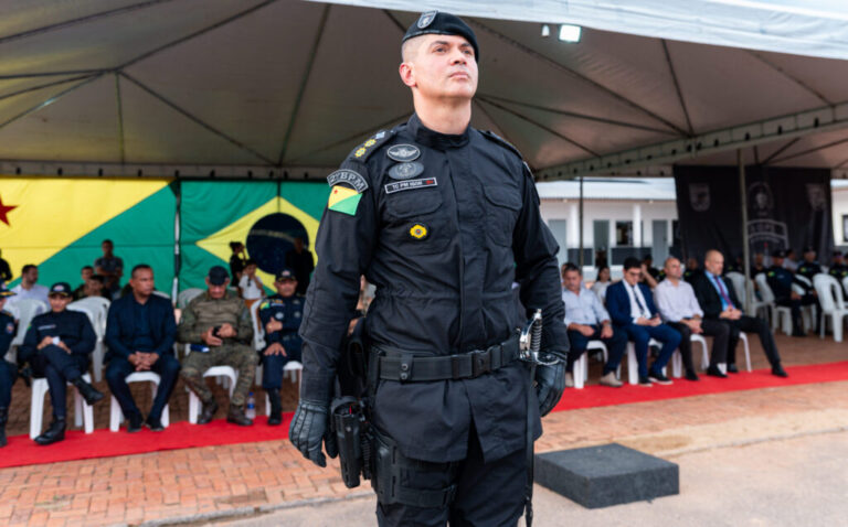 Polícia Militar do Acre promove formatura de troca de comando do Bope