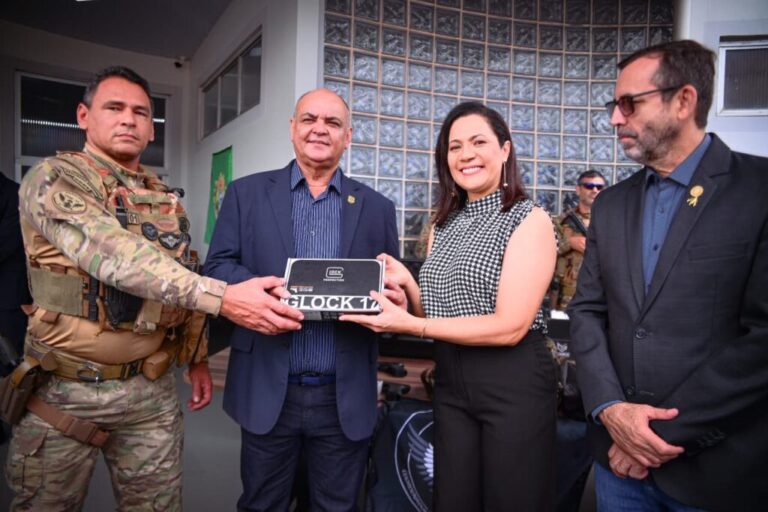 Vice-governadora Mailza entrega equipamentos e revitalização do prédio do 1º DP da Polícia Civil