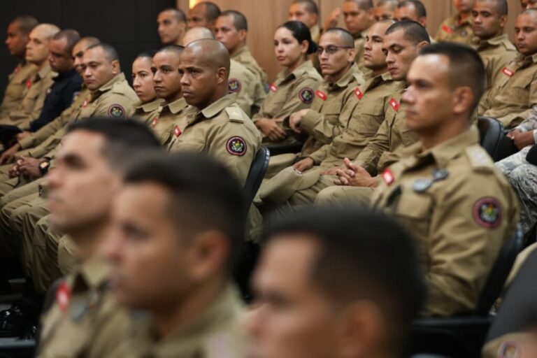 Curso de mergulho autônomo fortalece atuação do Corpo de Bombeiros no Acre